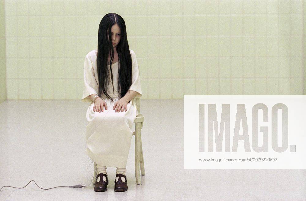 The fate of a mysterious little girl named Samara (DAVEIGH CHASE) is somehow at the center of an urban legend about a videotape that dooms anyone who watches it to death in seven days in DreamWorks Pictures horror thriller The Ring (2002) Los Angeles CA 32967_005THA