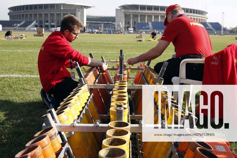Pyronale 2018, Fireworks Championship at the Maifeld in Berlin, on 12 10 13 10 2018, Structure, Feuerwerker Building Fireworks on, Launch tubes, Firework bomb, Berlin Germany, Germany