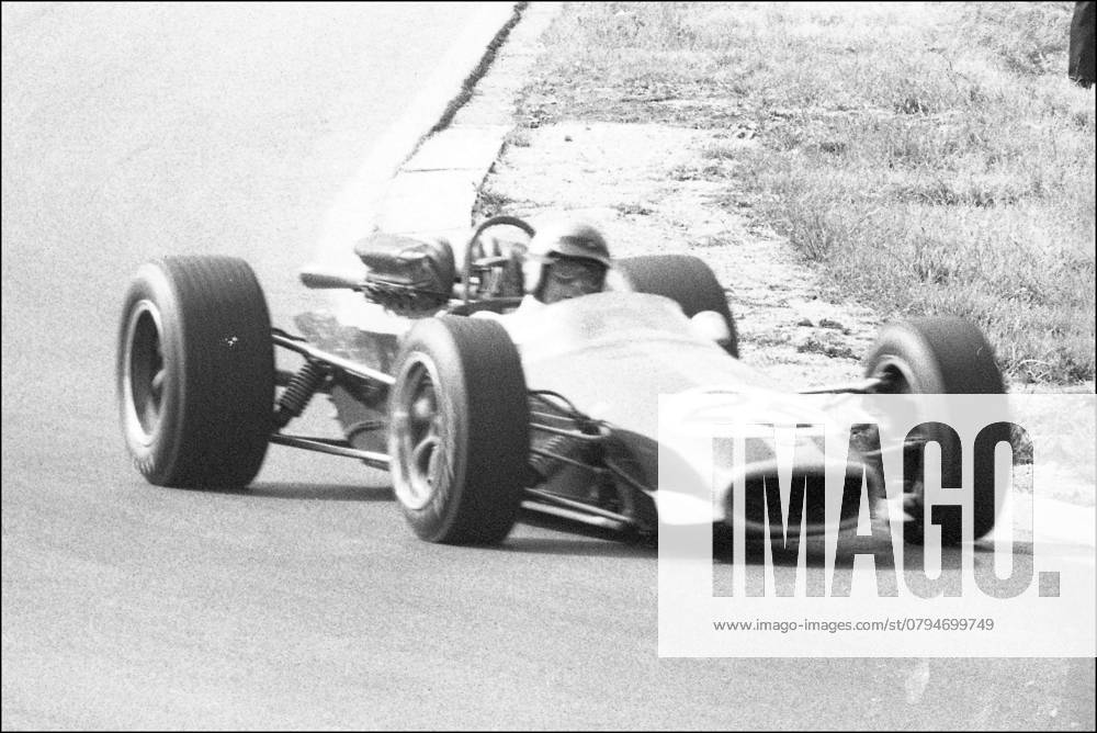 Ancestor : Grand Prix de Belgique de Formule 1 1967 18 06 1967 -Grand Prix de Belgique de Formule 1 1967 qui a eu lieu sur le circuit de Spa-Francorchamps le 18 juin 1967. 25 -Jack Brabham Brabham-Repco