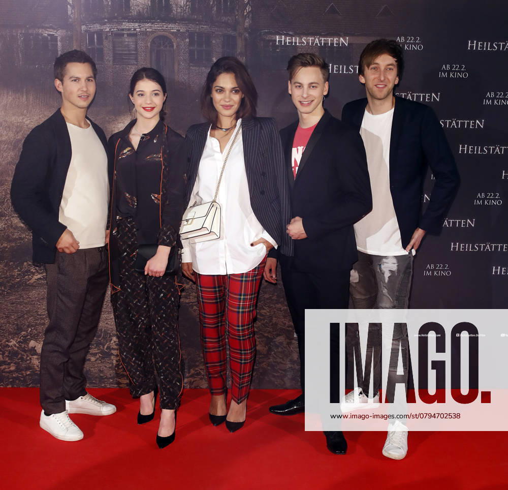 Tim Oliver Schultz, Lisa Marie Koroll, Nilam Farooq, Timmi Trinks, Freshtorge alias Torge Oelrich, Youtube, at the Film premiere from Heilstaetten at Cinema Delphi in Berlin, Red Carpet, Berlin Germany, Germany
