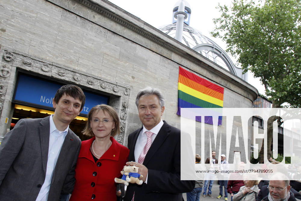 Jörg Steinert Lesbians and Gay Association , Sigrid Evelyn Nikutta BVG Boss and Klaus Wowereit Hoisting the Rainbow flag on U Train station Nollendorffplatz on 01 06 2011, at Frame the Pride Week 2011, Germany, Germany
