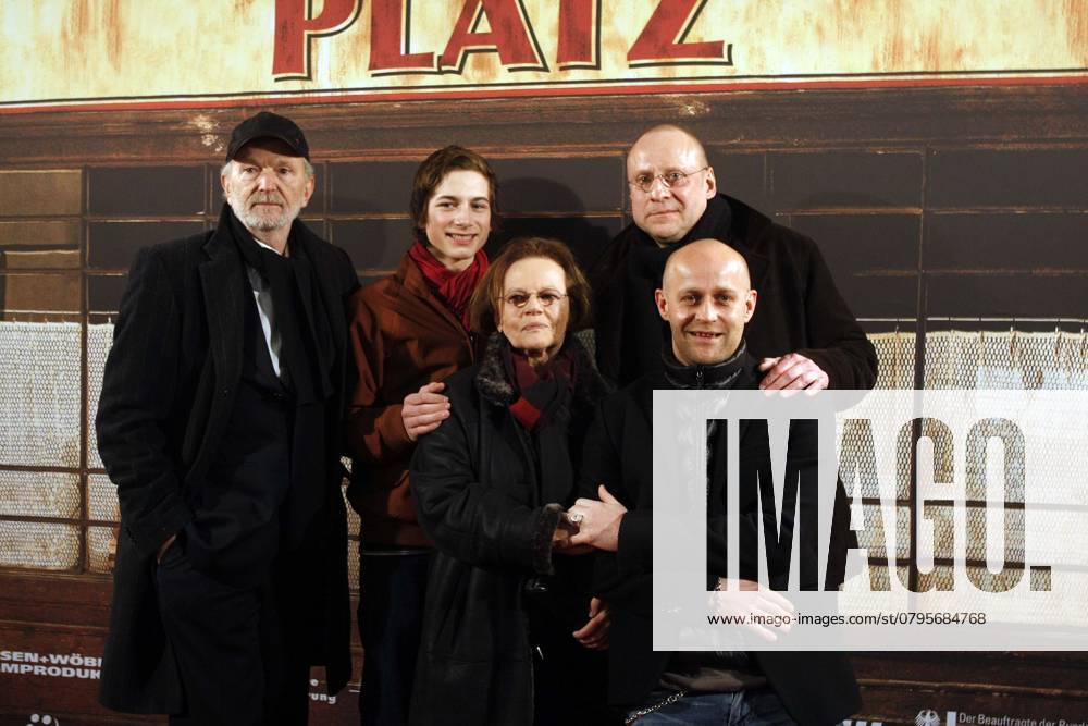 Juergen Bird, Michael Gwisdek, Gudrun Knight, Samuel Schneider, Matti Geschonneck, at the Film premiere from Boxhagener Place at Berlin Cinema International, Red Carpet, Arrival the Guests, Fanfarenzug Potsdam Berlin Germany, Germany