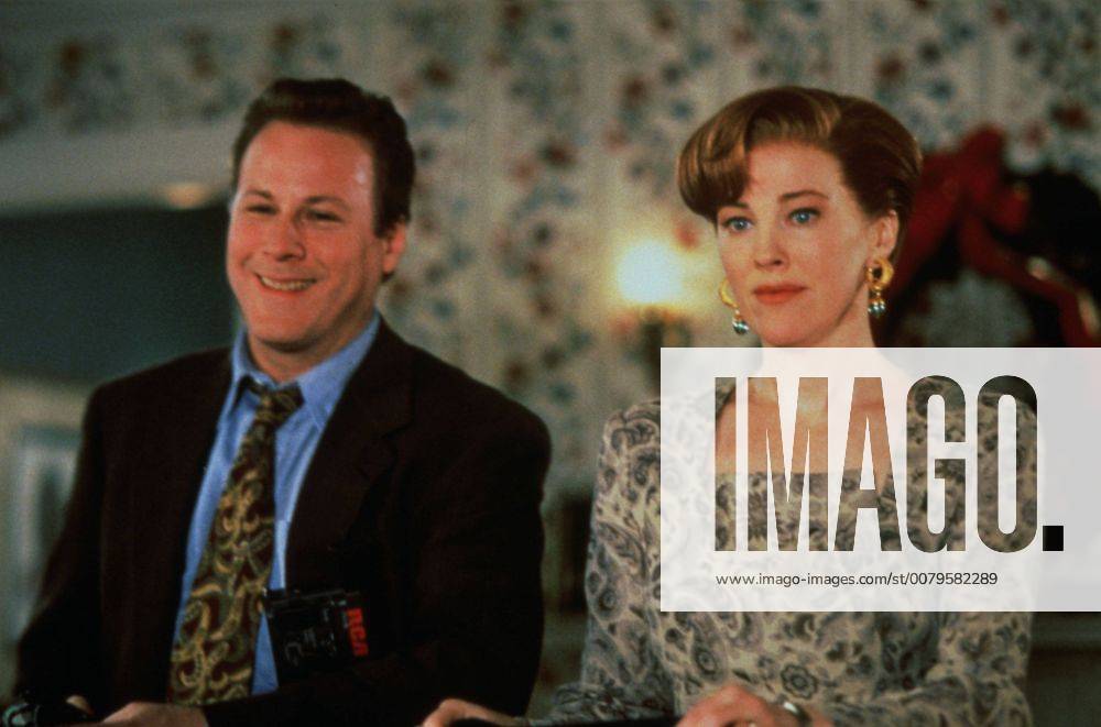 Emmy-nominated actor JOHN HEARD (March 7, 1945 to July 21, 2017),best known for his performance in the Home Alone film franchise, died on Friday, he was 71. Santa Clara County coroners confirmed Heard s death, and said the cause is under investigation. He was found in a hotel room in Palo Alto, California. Pictured: RELEASE DATE: November 20, 1992. MOVIE TITLE: Home Alone 2: Lost in New York. STUDIO: . PLOT: Kevin McCallister is back. But this time he s in New York City with enough cash and credit cards to turn the Big Apple into his very own playground. But Kevin won t be alone for long. The notorious Wet Bandits, Harry and Marv, still smarting from their last encounter with Kevin, are bound for New York too, plotting a huge holiday heist! Kevin s ready to welcome them with more battery of booby traps the bumbling bandits will never forget! PICTURED: JOHN HEA - ZUMAg90_ 20170722_sha_g90_158
