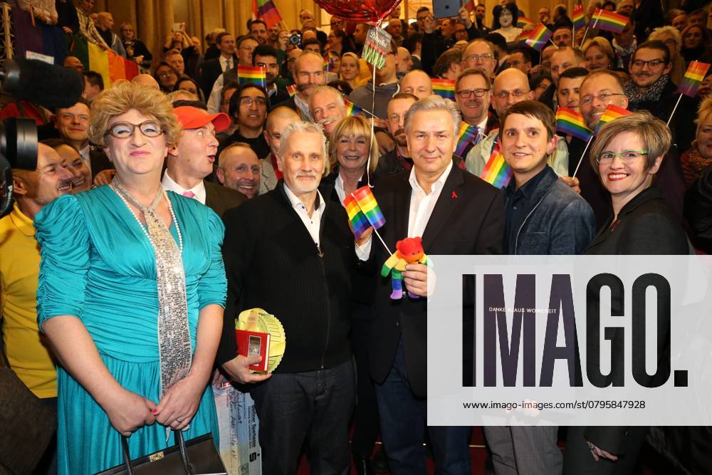 Klaus Wowereit before the Farewell party of Lesbians and gay association Berlin Brandenburg and the Berlin Aid Association to Honours of outgoing Governing Mayor at Red Town hall, and Ades Zabel and Life partner Joern Kubicki, Berlin Germany