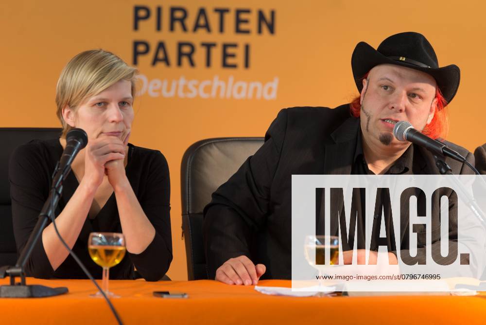 Press conference the Pirate Party in Berlin with presentation their Claims for the Drug policy V l n r Anita Moellering, Bruno Kramm, Berlin Germany, Germany
