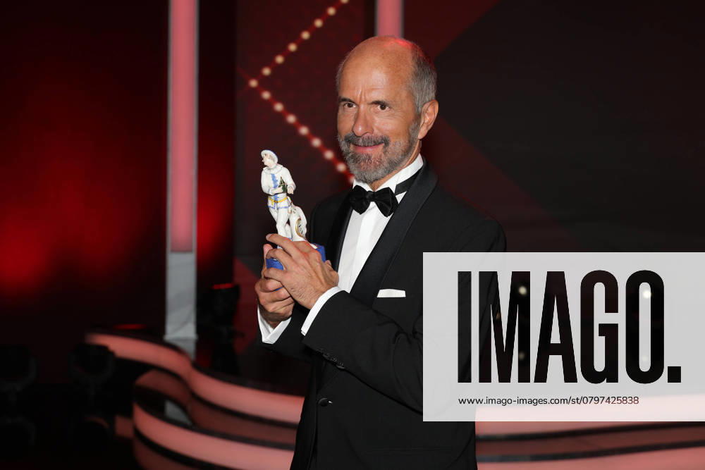 Bavarian Film Award 2024 Christoph Maria Herbst, winner in the Best Actor category Presentation of the 45 Bavarian Film Award 2023 on 24 01 2025 at the Prinzregententheater in Munich Bavaria, Germany