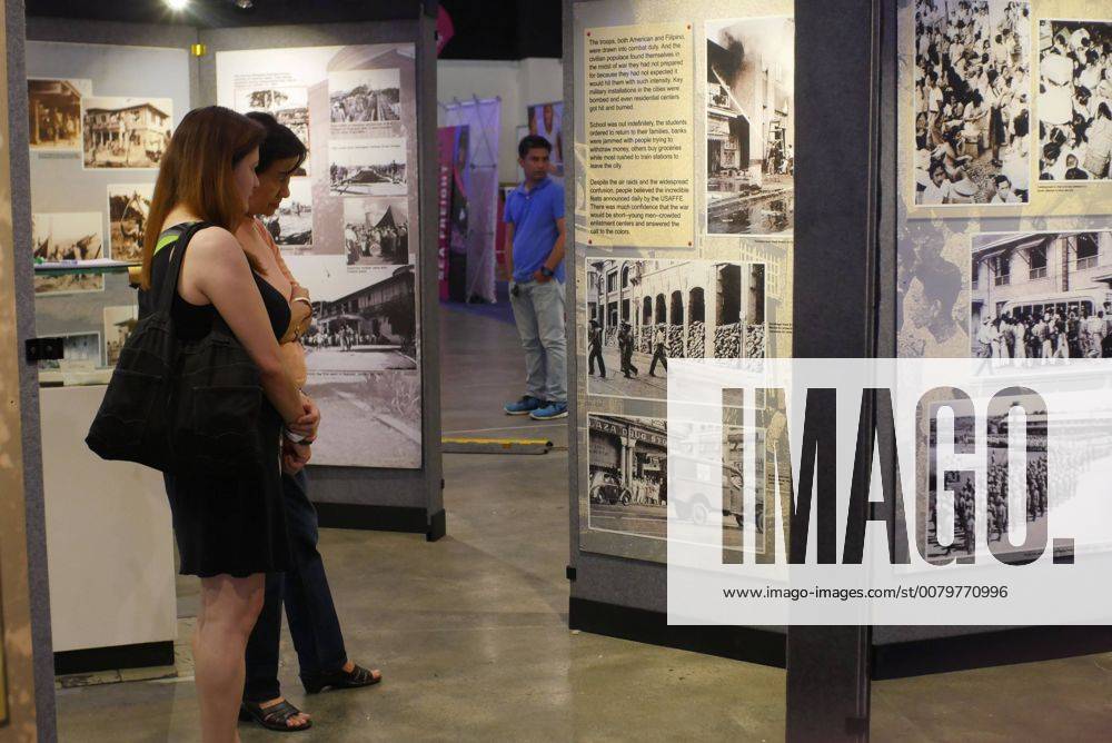 Philippines: HistoryCon 2017 Photo Exhibit of Japanese war being viewed by guests. GeorgexBuid