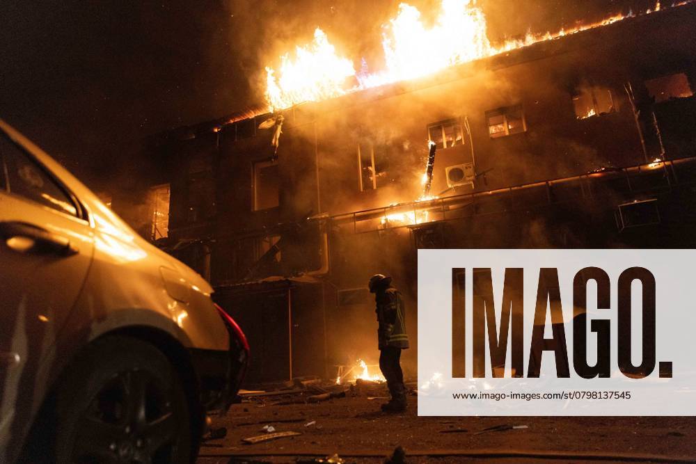 Russians strike civilian enterprise in Kharkiv with drone. We have an arrival in the city. Preliminary - Kholodnohirskyi district. Fire at the scene. The strike hit the territory of a civilian enterprise in Novobavarskyi district. A large-scale fire at the scene of the impact. All relevant services are working..There is no information on the casualties at the moment. Mayor Terekhov Kharkiv Ukraine - ZUMAt164 20250128_zip_t164_002