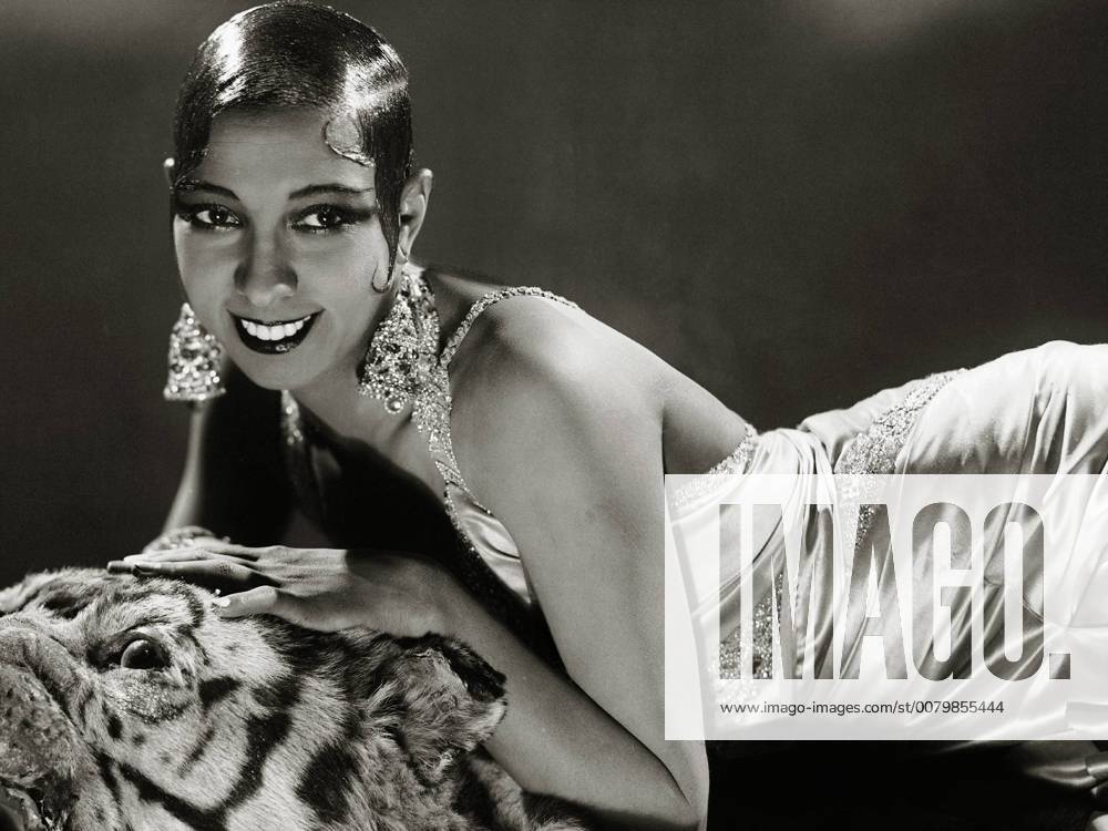 IMAGO ICONS: Josephine Baker Josephine Baker, circa 1936 Hollywood CA USA 33371_427THA