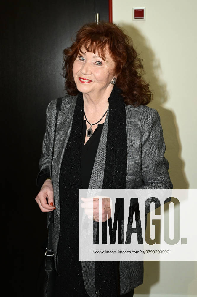 Regina Thoss at the radio recording of the 1000 show Kofferradio at Freizeitforum Marzahn Berlin, 31 01 2025 Foto:xM.xWehnertx xFuturexImagex kofferradio_5111