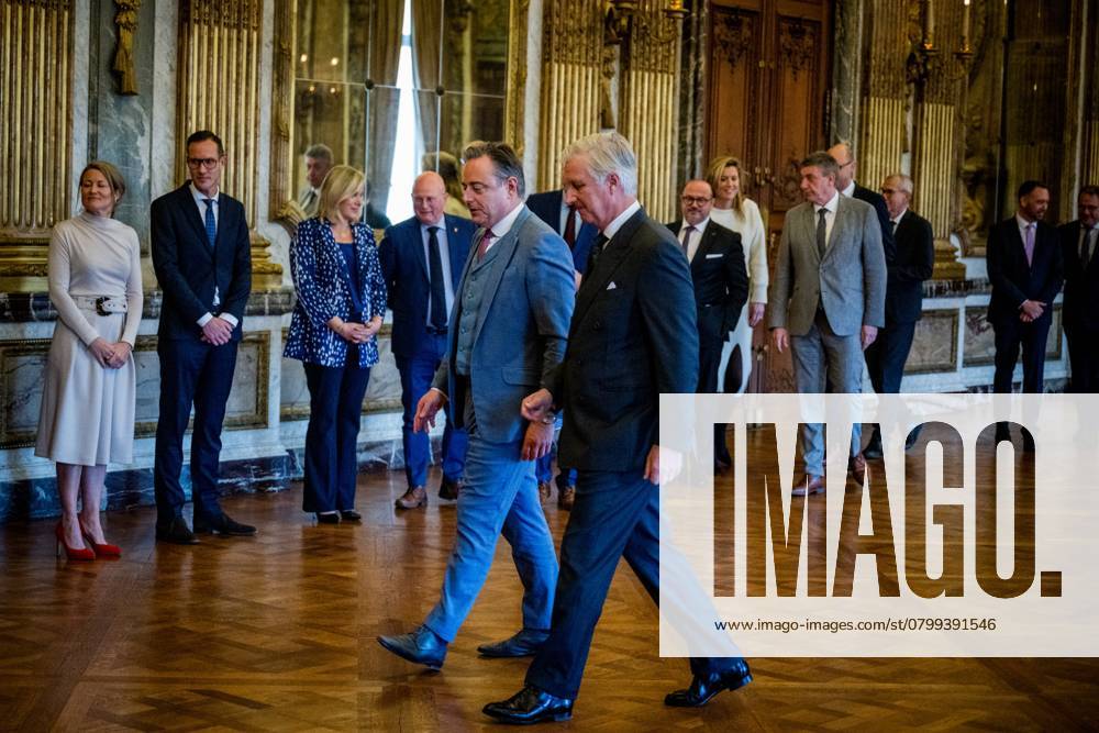 Prime Minister Bart De Wever and King Philippe - Filip of Belgium pictured after the oath ceremony of the new Prime Minister and members of the federal government at the Royal Palace, Monday 03 February 2025, in Brussels. Negotiators from the five parties that make up the Arizona coalition - the N-VA, MR, EngagÃ s, Vooruit and CD&V - reached a government agreement on Friday evening. JASPERxJACOBS 111702727
