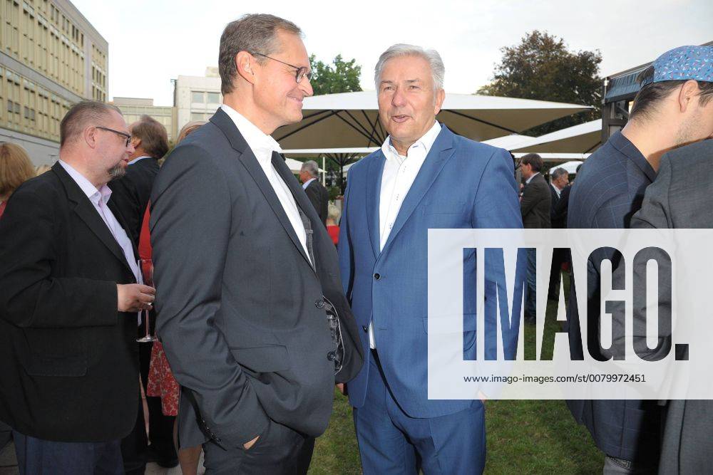 Michael Mueller, Klaus Wowereit beim VBKI Sommerfest der Wirtschaft in der European School of Management and Technology in Berlin am 02.09.2017