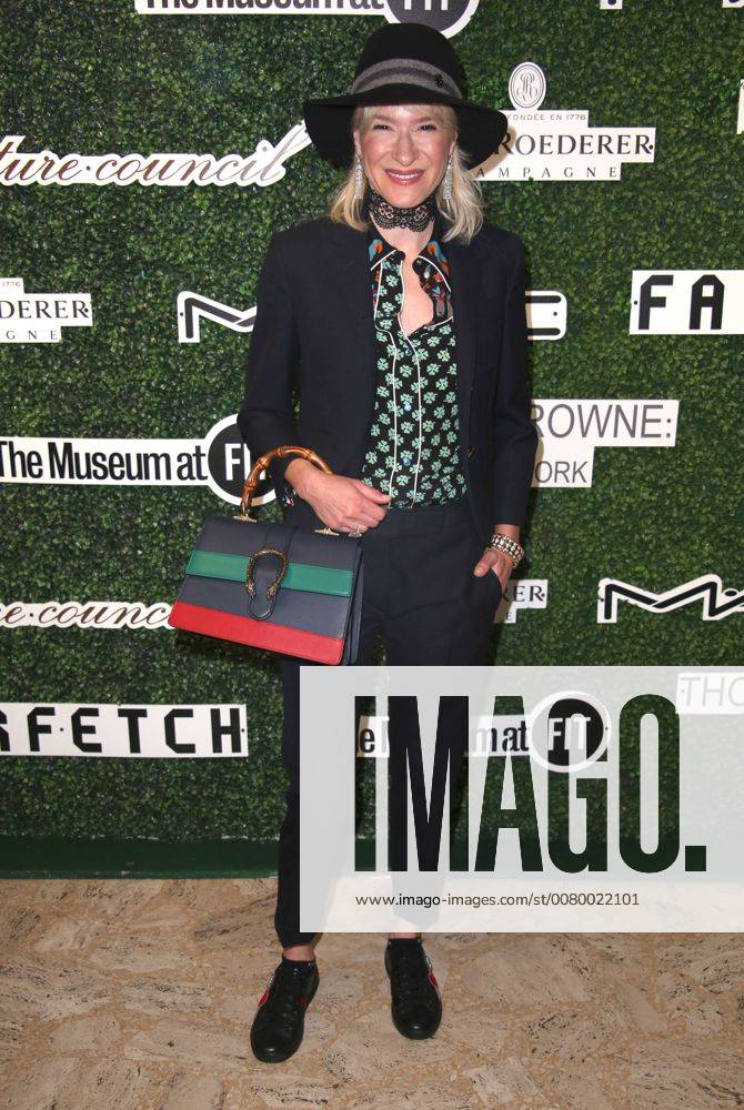 New York, N.Y, USA - JULIE MACKLOWE attends the 2017 Couture Council Award Luncheon, Honoring Fashion Designer Thom Browne.David H. Koch Theater, Lincoln Center, NYC.September 6, 2017.Photos by , Globe Photos Inc. New York USA - ZUMAms4_ 20170906_zaa_ms4_011