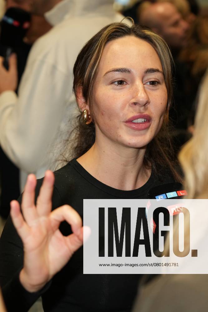 RTL Dschungelcamp Frankfurt 2025 Alessia Herren at the return of the jungle camp candidates of the RTL reality TV show Ich bin ein Star holt mich hier raus aus Australien at Frankfurt Airport Frankfurt am Main Frankfurt Airport Hessen