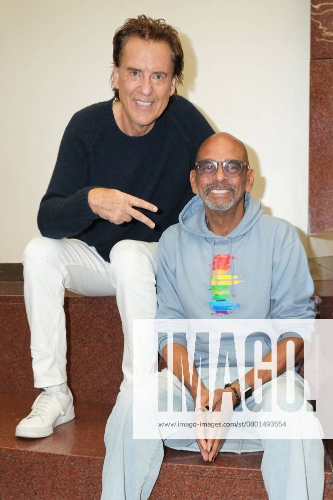 RTL Dschungelcamp Frankfurt 2025 Jörg Dahlmann, Pierre Sanoussi Bliss at the return of the jungle camp candidates of the RTL reality TV show Ich bin ein Star holt mich hier raus aus Australien at Frankfurt Airport Frankfurt am Main Frankfurt Airport Hessen