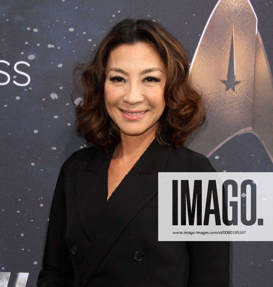 Star Trek : Discovery Premiere in Los Angeles les emeutes se poursuivent à St Louis. 19 September 2017 - Hollywood, California - Michelle Yeoh. ?Star Trek: Discovery? Premiere held at the ArcLight Cinerama Done in Hollywood. Photo Credit: AdMedia 220816 AdMedia Starface 2017-09-19 CA Los Angeles Etats-Unis