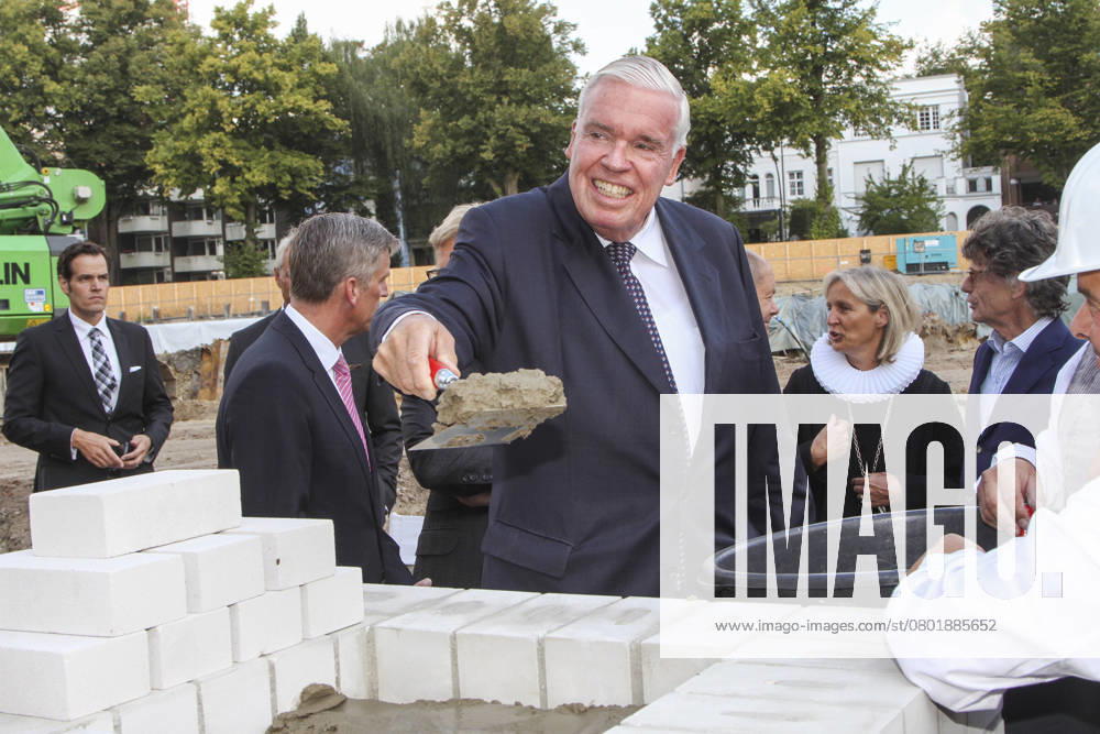 Prof Dr Klaus Michael Kuehne Kuehne Entrepreneur Owner at the Laying of the foundation stone to Hotel New building The Fontenay at the Construction site on Thursday 14 August 2014 in Hamburg HH Germany