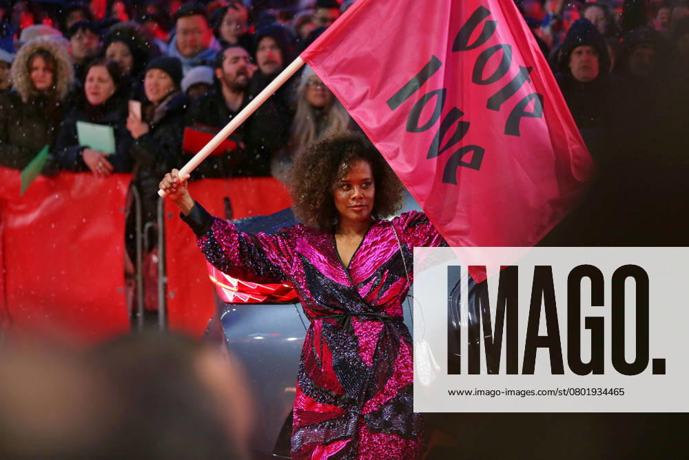 Berlinale Palast, Red Carpet Berlinale 2025 Opening Denise M Baye