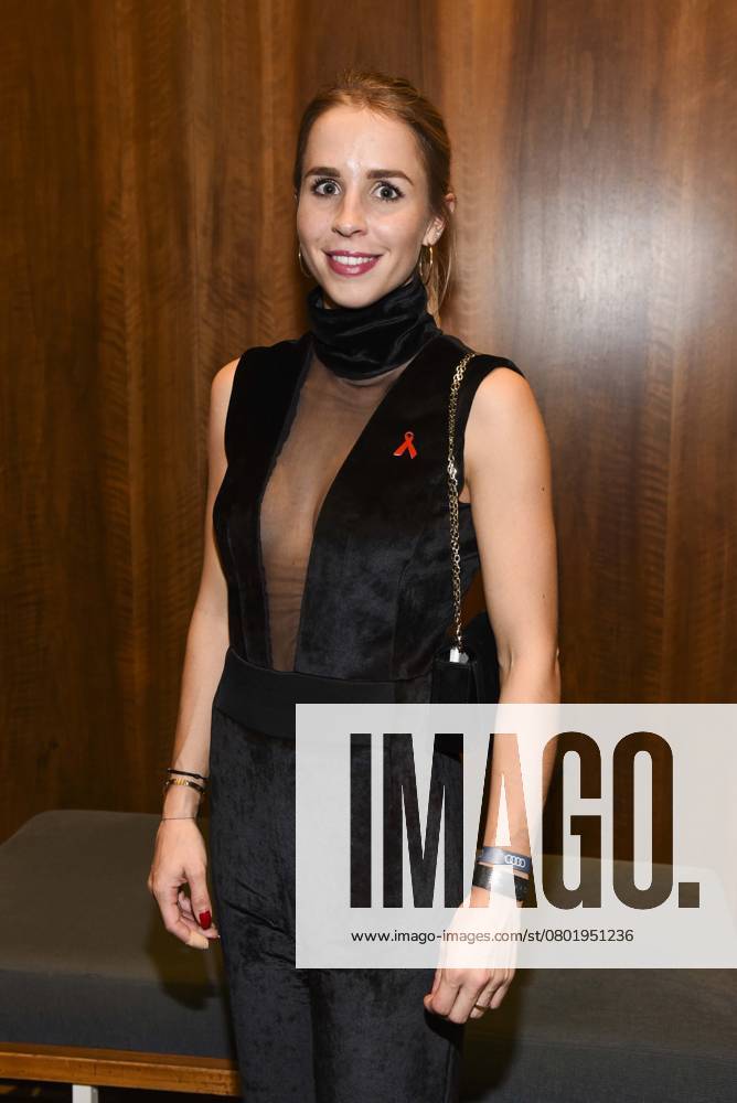 Nina New AT The 25th Opera Gala for The German AIDS Foundation in The German Opera in Berlin, Germany, 03 November 2018 Berlin Germany