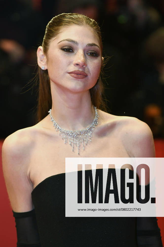 Nicky Passarella at the premiere of the feature film Like A Complete Unknown at the Berlinale 2025 75 Berlin International Film Festival at the Berlinale Palast Berlin, 14 02 2025 Foto:xC.xNiehausx xFuturexImagex unknown_prem_5223