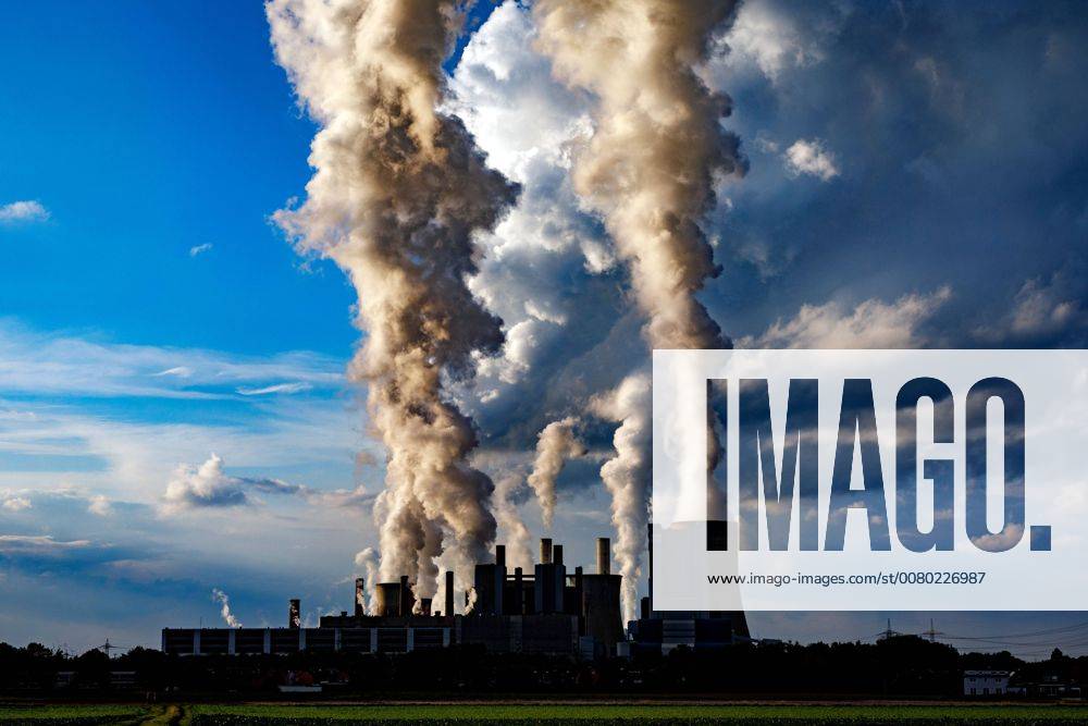 Das Kraftwerk Niederaußem von der RWE Power. Bergheim-Niederaußem, 19.09.2017 Foto:xC.xFuturexImage
