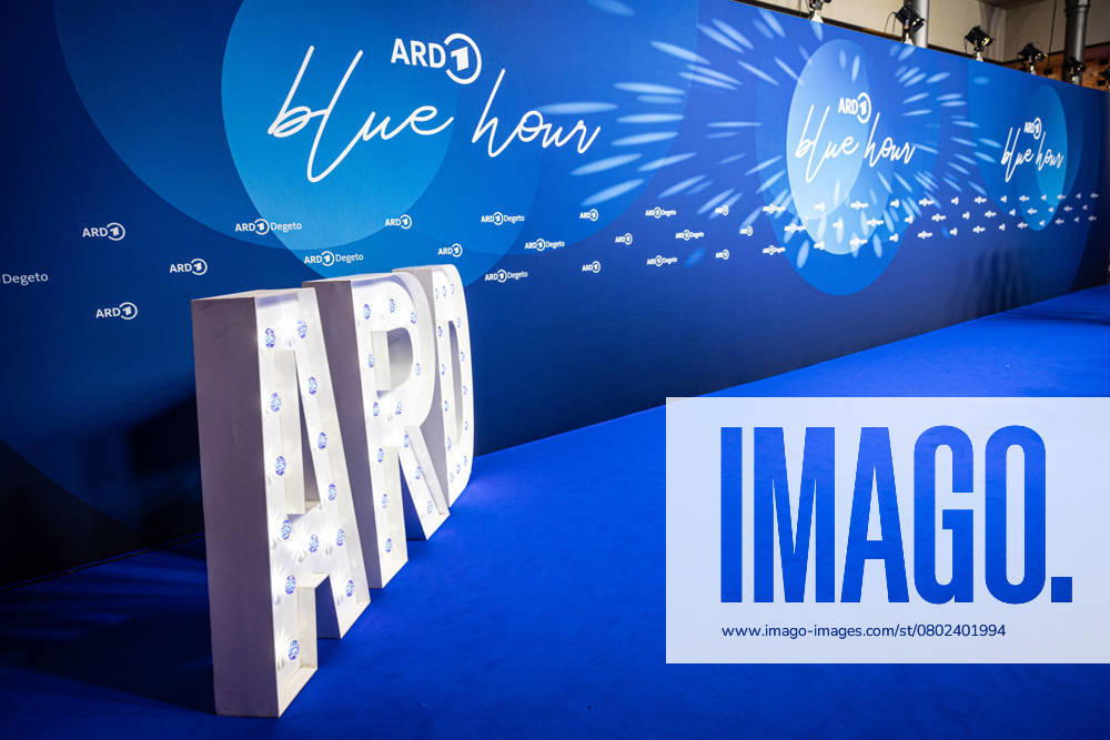 ARD BLUE HOUR 2025 Overview Atmosphere Blue Carpet Feature On the occasion of the 75th Berlin International Film Festival Berlinale, the ARD BLUE HOUR 2025 will take place at the Hotel Telegraphenamt in Berlin