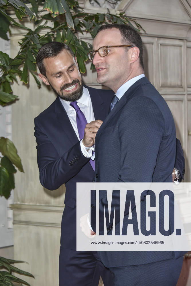 Jens Spahn Archive 22 03 2021 Jens Spahn Federal Minister of Health with Husband Daniel Funke the Employers from Spahns Husband Daniel Funke sold FFP2 Masks in the Corona Crisis ans the Ministry of Health the Burda GmbH sold more as a Halbe Million to the Federal Ministry of Health the Husband from Jens Spahn manages the Burda Reprae