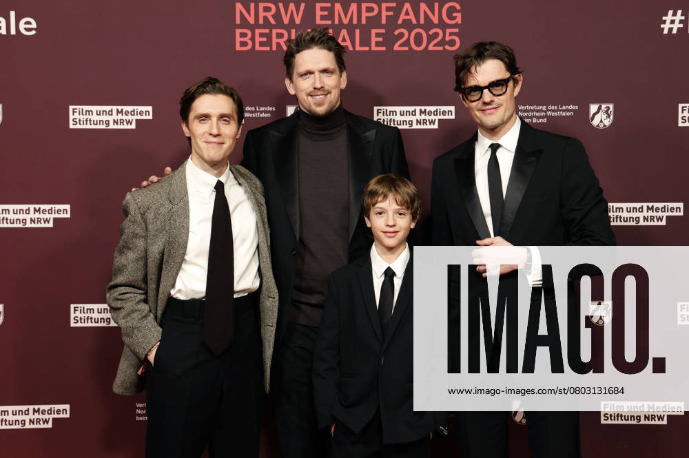 Jack Farthing, Jan Ole Gerster, Dylan Torrell and Sam Riley at the 22 NRW Reception of the State of NRW and the Film und Medienstiftung NRW as part of the Berlinale 2025 at the Representation of the State of North Rhine-Westphalia Berlin, 16 02 2025 Foto:xD.xBedrosianx xFuturexImagex nrw_5291