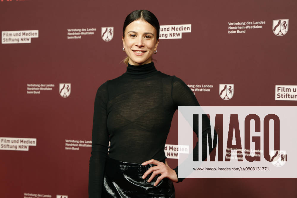 Aylin Tezel at the 22 NRW Reception of the State of NRW and the Film und Medienstiftung NRW as part of the Berlinale 2025 at the Representation of the State of North Rhine-Westphalia Berlin, 16 02 2025 Foto:xD.xBedrosianx xFuturexImagex nrw_5315