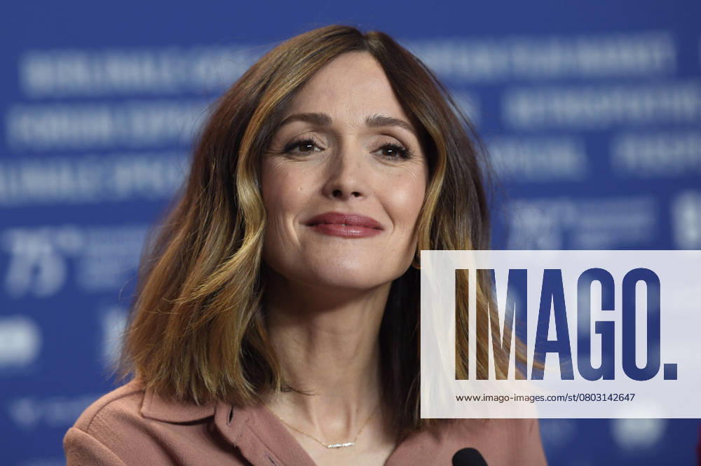 Rose Byrne at the press conference for the feature film If I Had Legs I d Kick You at the Berlinale 2025 75 Berlin International Film Festival at the Hotel Grand Hyatt Berlin, 17 02 2025 Foto:xC.xNiehausx xFuturexImagex legs_5230