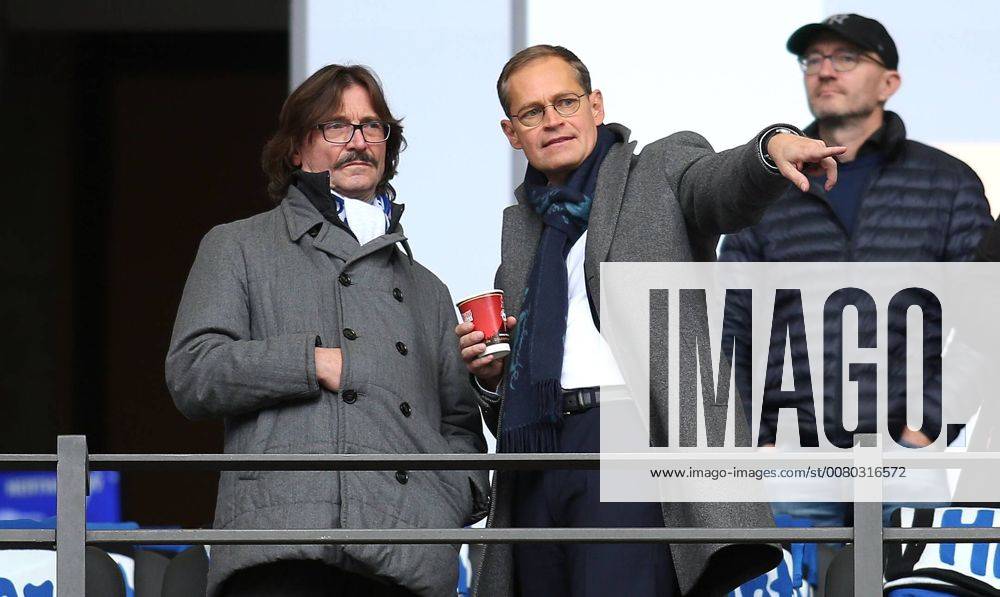 Football 1 Bundesliga 7 Matchday Hertha BSC Bavaria Munich Berlin Olympic Stadium Berlin 1 Bundesliga 7 Matchday Hertha BSC against Bavaria Munich Picture Mayor Michael Mueller Berlin Berlin Germany Olympic Stadium Berlin