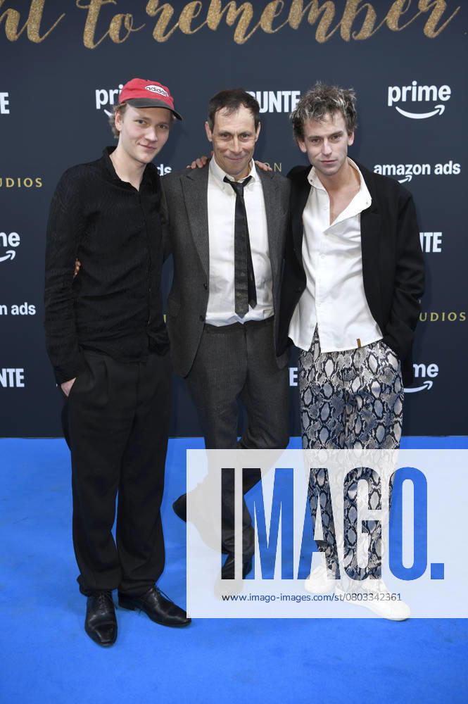 Bruno Alexander, Marc Hosemann and Oskar Belton at the Prime Video Amazon MGM Studios Dinner and Party as part of the Berlinale 2025 at Papillon Berlin, 17 02 2025 Foto:xC.xNiehausx xFuturexImagex prime_5320