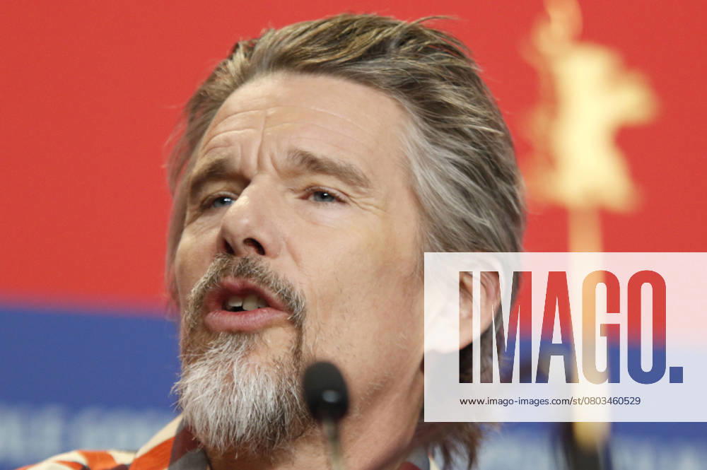Ethan Hawke at the press conference for the movie Blue Moon at the Berlinale 2025 75 Berlin International Film Festival at the Hotel Grand Hyatt Berlin, 18 02 2025 Foto:xC.xTamckex xFuturexImagex moon_5333