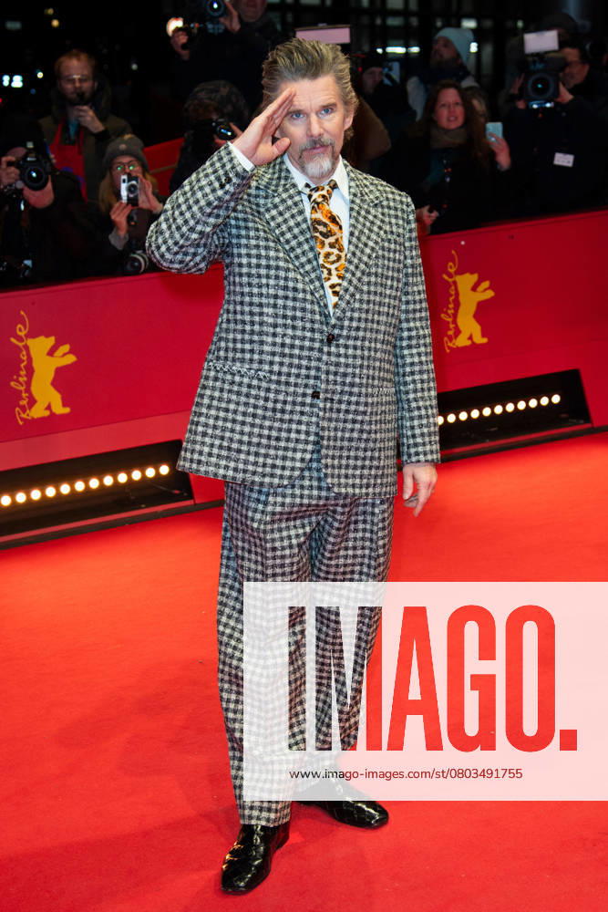 Berlinale The Thing with Feathers Premiere Ethan Hawke attending The Thing with Feathers Premiere during the 75th Berlin International Film Festival (Berlinale) in Berlin, Germany, on February 18, 2025. Photo by Aurore Marechal ABACAPRESS.COM Berlin Germany