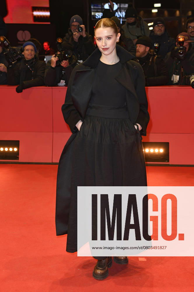 Katharina Stark at the premiere of the feature film Blue Moon at the Berlinale 2025 75 Berlin International Film Festival at the Berlinale Palast Berlin, 18 02 2025 Foto:xC.xNiehausx xFuturexImagex moon_prem_5248