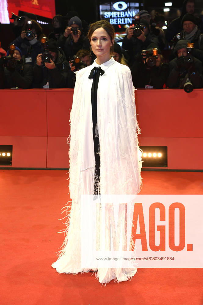 Rose Byrne at the premiere of the feature film Blue Moon at the Berlinale 2025 75 Berlin International Film Festival at the Berlinale Palast Berlin, 18 02 2025 Foto:xC.xNiehausx xFuturexImagex moon_prem_5253