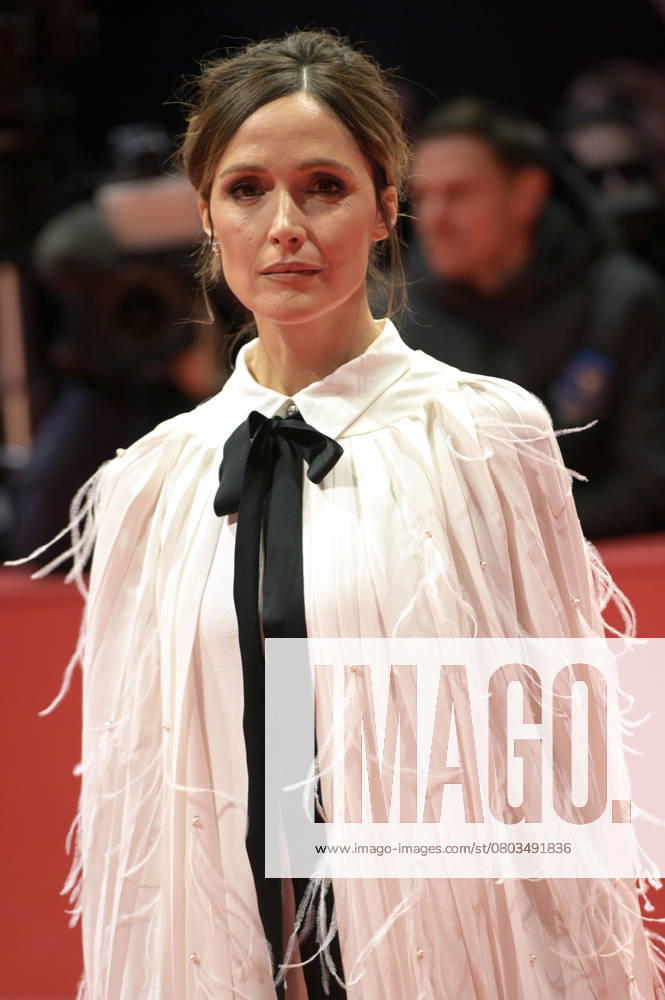 Rose Byrne at the premiere of the feature film Blue Moon at the Berlinale 2025 75 Berlin International Film Festival at the Berlinale Palast Berlin, 18 02 2025 Foto:xC.xNiehausx xFuturexImagex moon_prem_5254