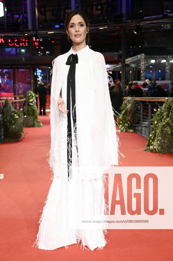 Rose Byrne at the premiere of the feature film Blue Moon at the Berlinale 2025 75 Berlin International Film Festival at the Berlinale Palast Berlin, 18 02 2025 Foto:xN.xKubelkax xFuturexImagex moon_prem_5279