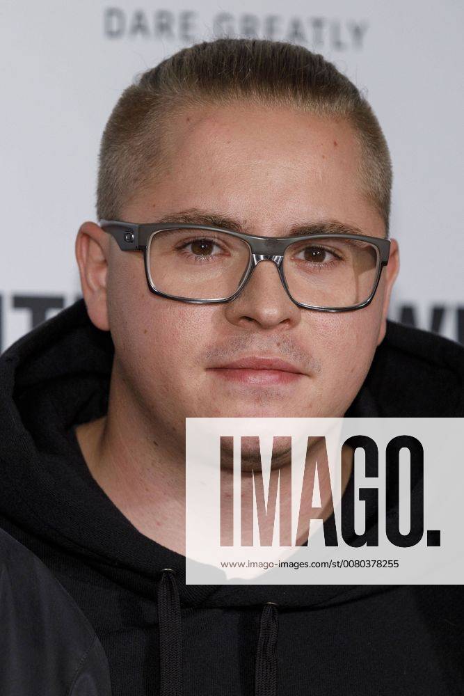Gustav Schäfer from Tokyo Hotel the Screening from Tokyo Hotel behind the World on the 27 Film Festival Cologne in Cologne 05 10 2017 Foto:xC.xFuturexImage