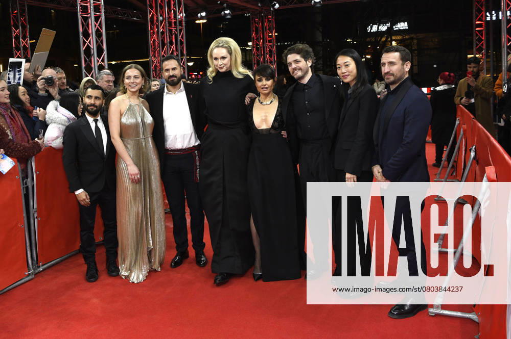 David Hinojosa, Caroline Clark, Lucio Castro, Gwendoline Christie, Mia Maestro, Philip Ettinger, Anita Guo and Patrick Donovan at the premiere of the feature film After This Death at the Berlinale 2025 75 Berlin International Film Festival at the Zoo Palast Berlin, 19 02 2025 Foto:xC.xNiehausx xFuturexImagex death_prem_5216