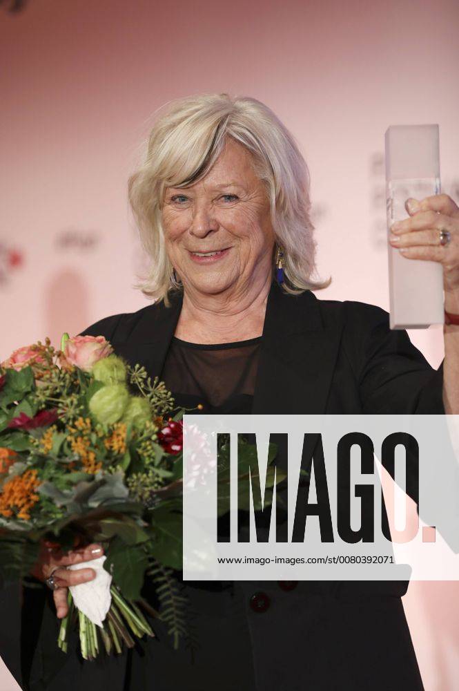 Margaret from Trotta at the award Ceremony the Film Festival Cologne Awards 2017 on the 27 Film Festival Cologne in Exchange Hall the IHK Cologne 06 10 2017 Foto:xC.xFuturexImage