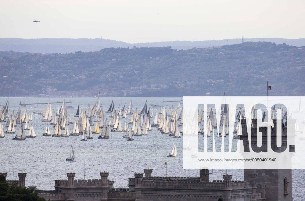 Foto IPP Nini Trieste 08 10 2017 regata velica internazionale La Barcolana A view of the sail boats taking part in the 49nd edition of the traditional Barcolana regatta in the gulf of Trieste, north-eastern Italy, Sunday, Oct. 8, 2017. 0