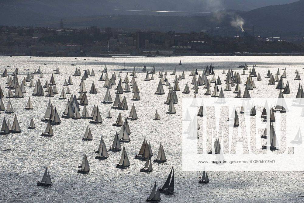 Foto IPP Nini Trieste 08 10 2017 regata velica internazionale La Barcolana A view of the sail boats taking part in the 49nd edition of the traditional Barcolana regatta in the gulf of Trieste, north-eastern Italy, Sunday, Oct. 8, 2017. 0