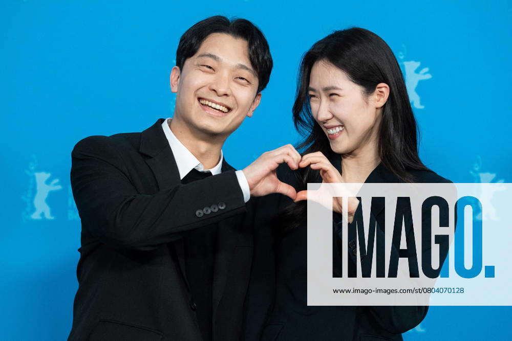 Berlinale What Does That Nature Say To You Photocall Ha Seong-guk and Kang Soyi attending the Geu Jayeoni NegeMmworago Hani (What Does That Nature Say To You) Photocall during the 75th Berlin International Film Festival (Berlinale) in Berlin, Germany, on February 20, 2025. Photo by Aurore Marechal ABACAPRESS.COM Berlin Germany