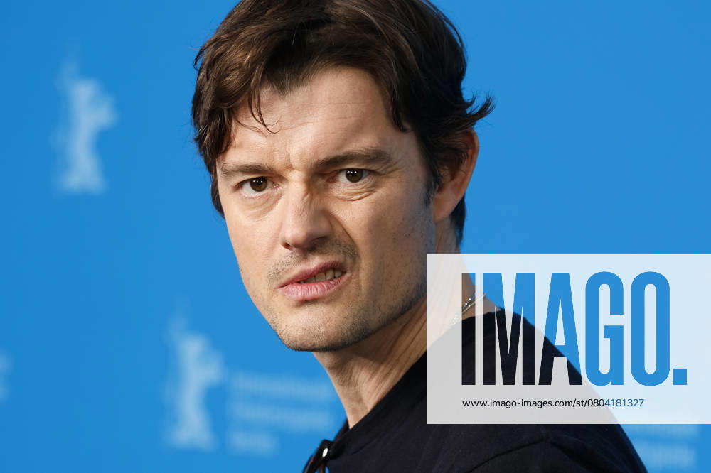 Sam Riley poses at the photocall of Islands during the 75th Berlinale International Film Festival at Hotel Grand Hyatt in Berlin, Germany, on 17 February 2025. Photo: Berlin Germany - ZUMAm179 20250216_zep_m179_021
