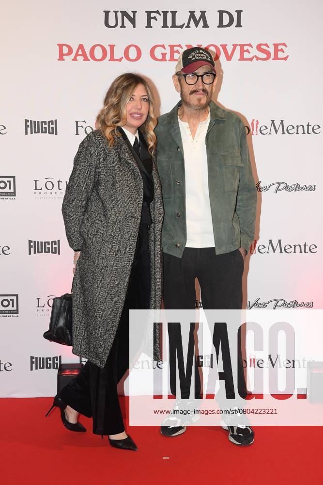 FolleMente Premiere in Rom Rome, Cinema The Space Moderno Premiere of the Film Follemente , In the photo: Marco Giallini Giorgia Battisti