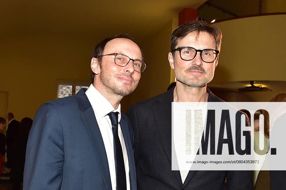 FFF Berlinale Empfang 2025 Berlin Luca Verhoeven mit Bruder Simon Verhoeven Ankunft zum 12 mal DAfFNE Deutsche Akademie für Fernsehen, eine Ehrenauszeichnung für ein herausragendes Lebenswerk zur 75.ten Berlinale in Berlin, am 21.02.2025 Photopress Mueller