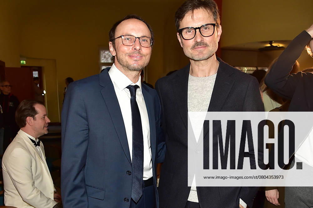 FFF Berlinale Empfang 2025 Berlin Luca Verhoeven mit Bruder Simon Verhoeven Ankunft zum 12 mal DAfFNE Deutsche Akademie für Fernsehen, eine Ehrenauszeichnung für ein herausragendes Lebenswerk zur 75.ten Berlinale in Berlin, am 21.02.2025 Photopress Mueller