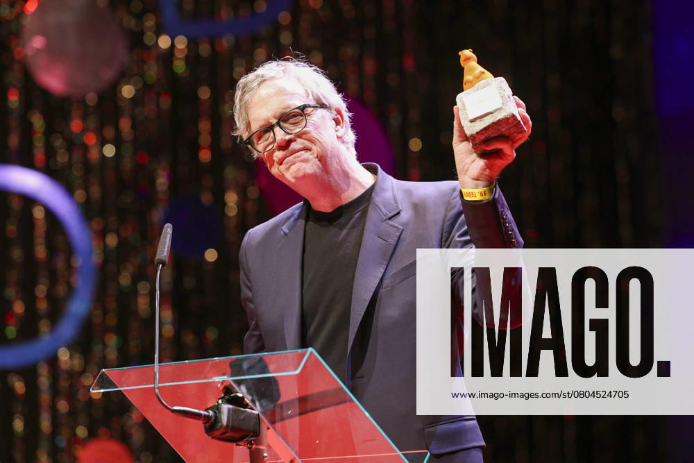 Todd Haynes at the presentation of the 39 Teddy Award 2025 as part of the Berlinale 2025 75 Berlin International Film Festival at the Volksbuehne Berlin, 21 02 2025 Foto:xB.xDummerx xFuturexImagex teddy_5212