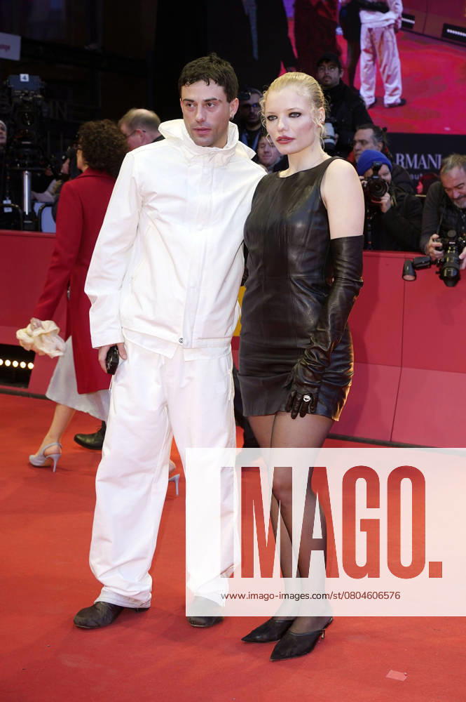 Aaron Altaras and Luisa Celine Gaffron at the Closing Ceremony with Award Ceremony at the Berlinale 2025 75 Berlin International Film Festival in the Berlinale Palast Berlin, 22 02 2025 Foto:xT.xBartillax xFuturexImagex closing_berlinale_5218